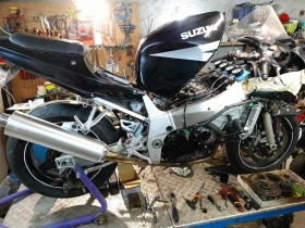 Suzuki Gsxr, снимка 4