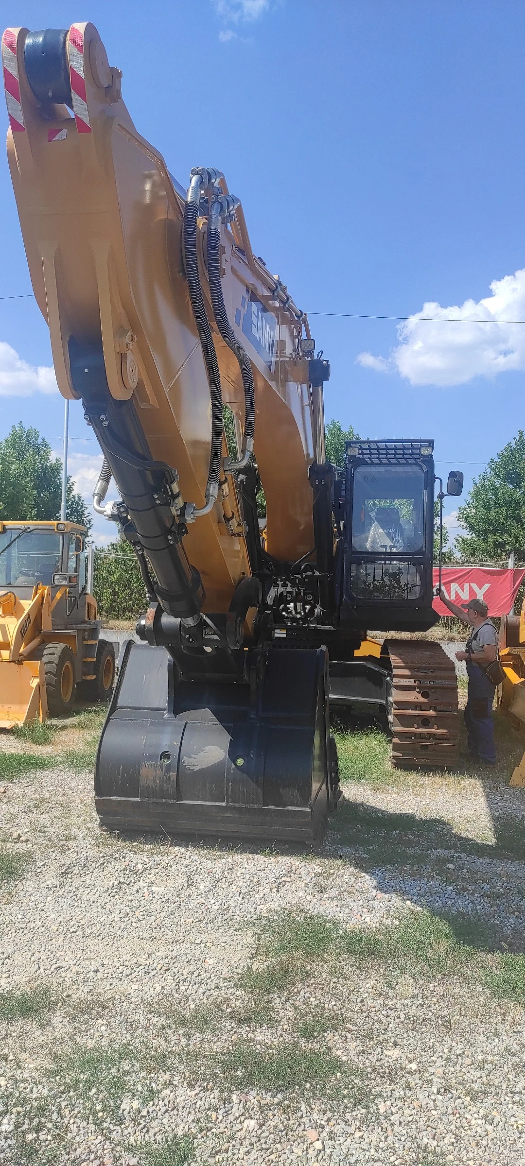  Sany SY500H  | Mobile.bg   13