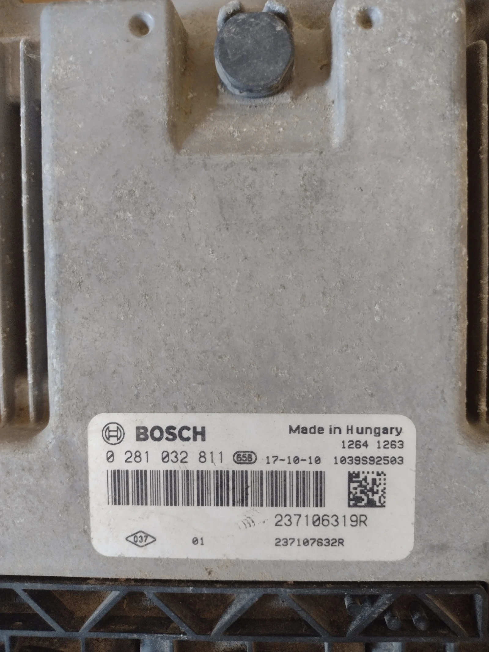 237106319R    DACIA. RENAULT 1.5 DCI Bosch 0 281 032 811 | Mobile.bg   2