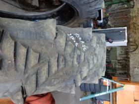 Гуми, снимка 4