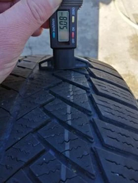 Гуми Зимни 235/60R18, снимка 7