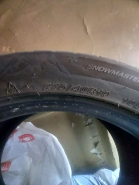 Гуми Зимни 275/40R19, снимка 5