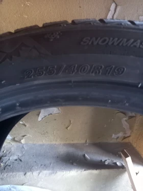 Гуми Зимни 275/40R19, снимка 7