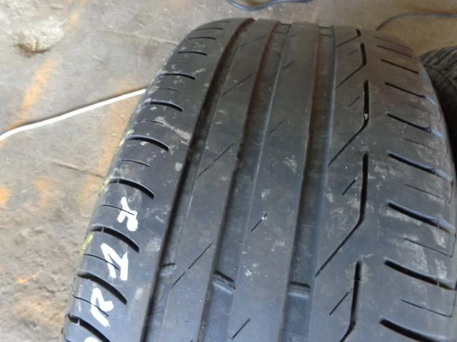 Гуми Летни 225/50R17, снимка 9 - Гуми и джанти - 14644635