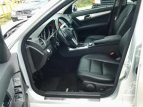 Mercedes-Benz C 300 3.2CDI 4MATIC, снимка 10
