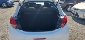 Peugeot 208 1.2I-91000км-EURO-6B, снимка 12