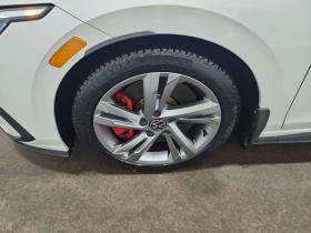 VW Golf GTI/CARFAX/Панорама/2 ключа/Подгрев, снимка 17