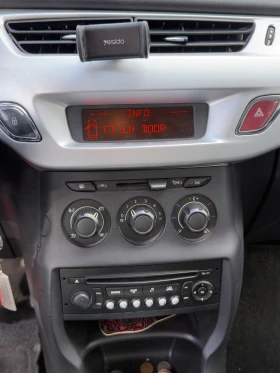 Citroen C3 1.4 БЕНЗИН , снимка 10