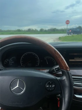 Mercedes-Benz S 500, снимка 10