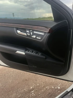 Mercedes-Benz S 500, снимка 13