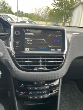 Peugeot 2008 1.6HDI ALLURE, снимка 13