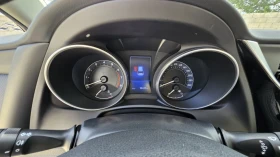 Toyota Auris Първи собственик, снимка 5