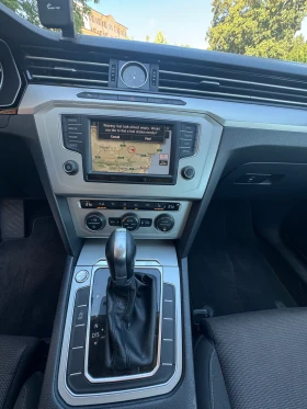 VW Passat BlueMotion   2016 г. | 2.0 TDI 150 к . Ел теглич , снимка 15