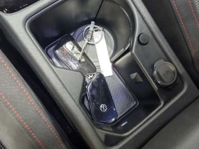 VW Golf GTI/CARFAX/Панорама/2 ключа/Подгрев - 18000 € / 35204.94 лв. - 34219859 9