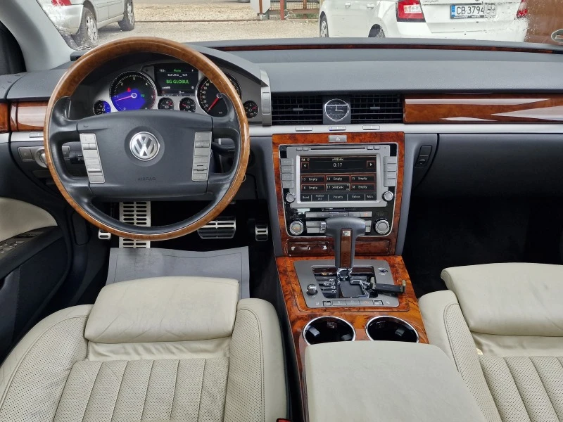 VW Phaeton 3.0TDI/Individual/Лизинг, снимка 11 - Автомобили и джипове - 47288580