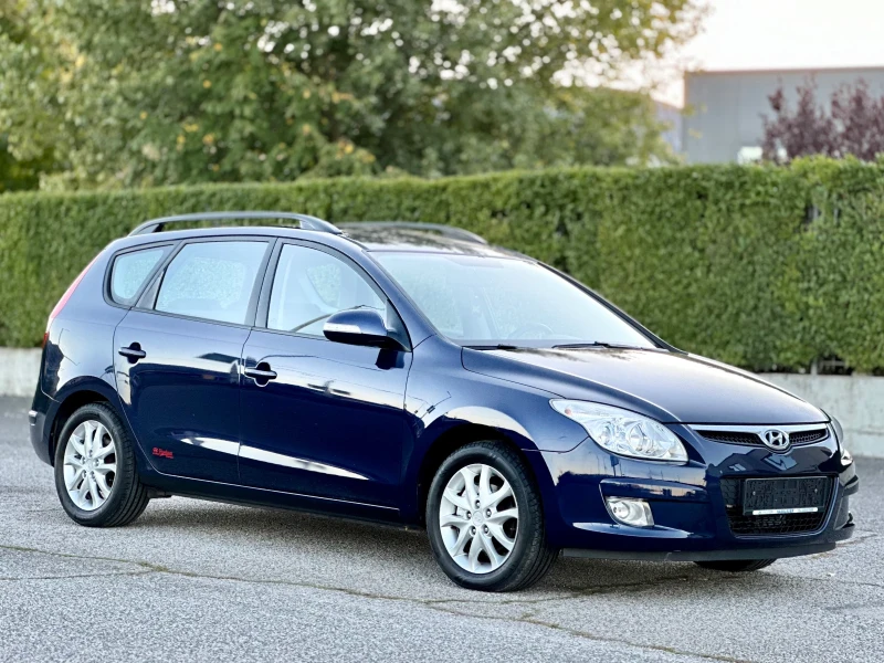 Hyundai I30 1.6i CW , снимка 3 - Автомобили и джипове - 47655253