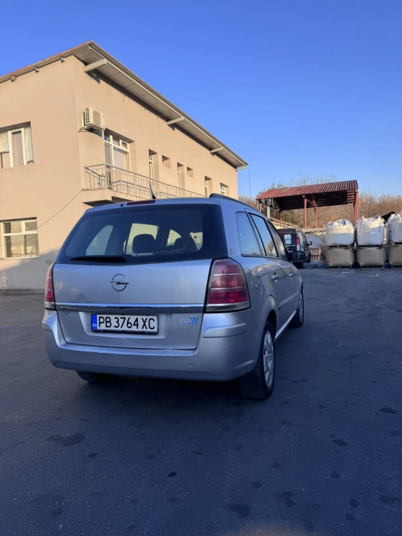 Opel Zafira 1.6CNG, снимка 4 - Автомобили и джипове - 47852849