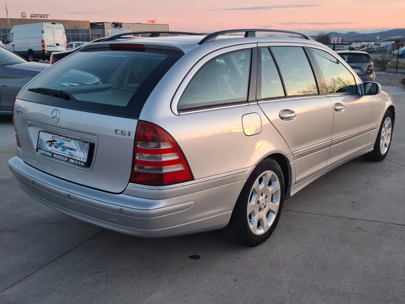 Mercedes-Benz C 220 CDI/Клима/Италия, снимка 3 - Автомобили и джипове - 48055343