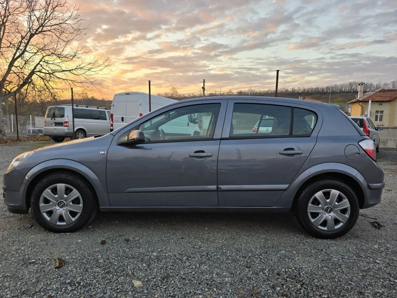 Opel Astra 137 000 КМ 1.4 i 90 К.С. КЛИМАТРОНИК / КСЕНОН , снимка 5 - Автомобили и джипове - 48145135