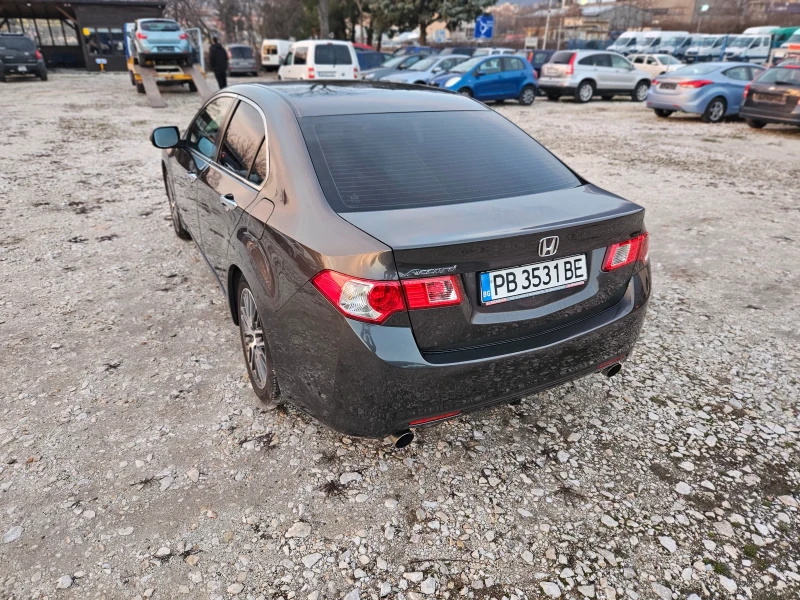 Honda Accord 2.4/EXECUTIVE/ГАЗ/КОЖА/АВТОМАТ/ПОДГРЕВ, снимка 5 - Автомобили и джипове - 48493854