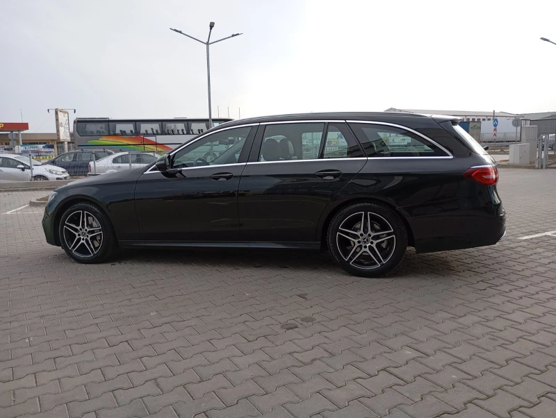 Mercedes-Benz E 220 AMG, DIGITAl, 360 , ТОП СЪСТОЯНИЕ, снимка 3 - Автомобили и джипове - 49458561