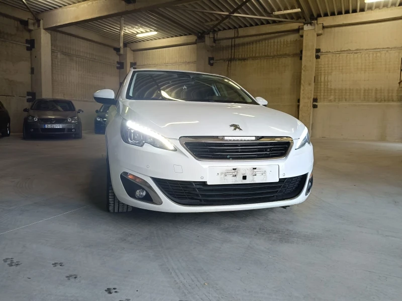 Peugeot 308 1.6 BLUE HDI , снимка 7 - Автомобили и джипове - 49719740