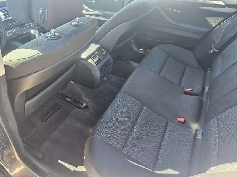 BMW 523 Er reihe, снимка 13 - Автомобили и джипове - 52405992