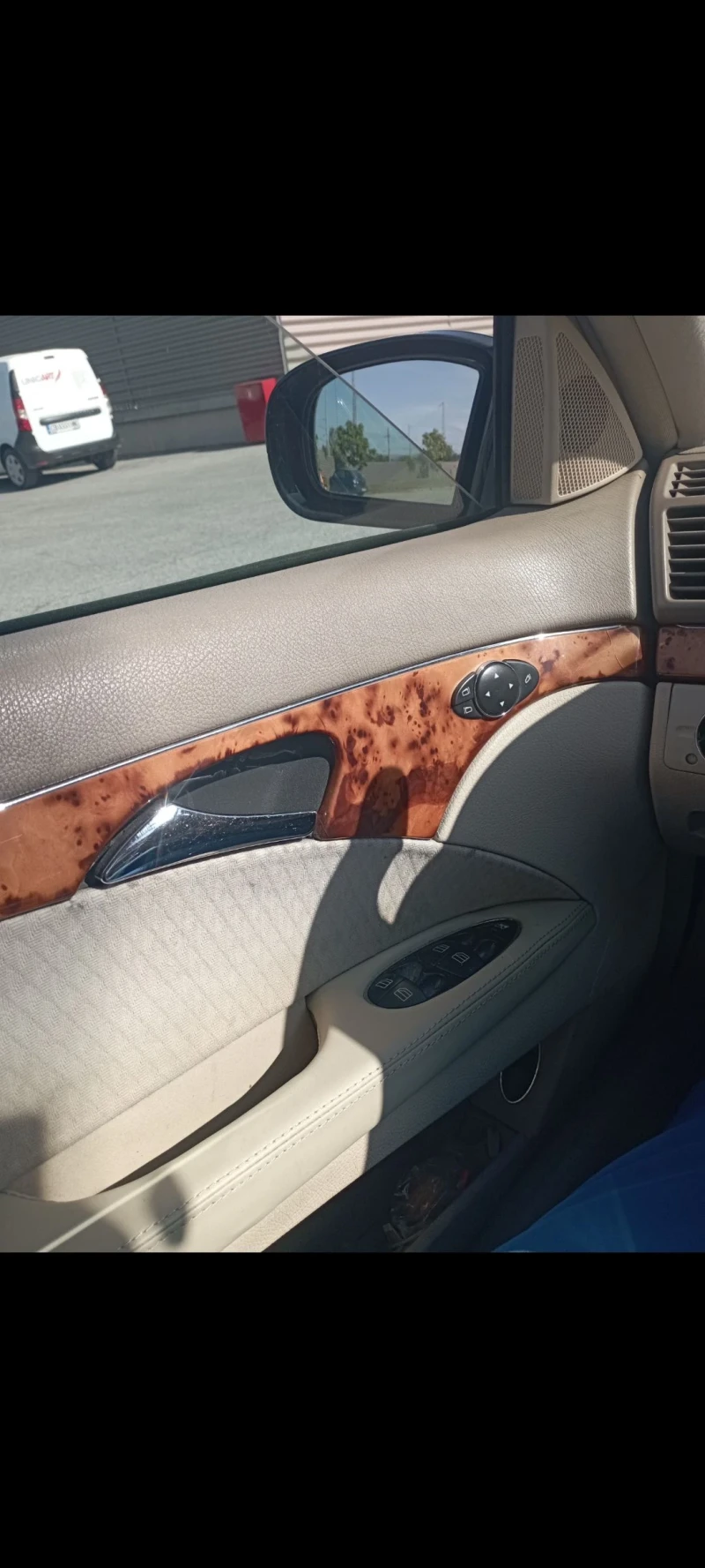 Mercedes-Benz E 270 CDI ръчка, снимка 4 - Автомобили и джипове - 51430009