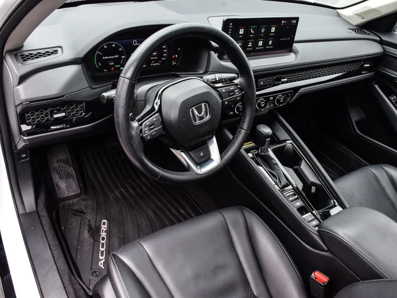 Honda Accord HYBRID * * CARFAX * * АВТО КРЕДИТ * * , снимка 8 - Автомобили и джипове - 52596342