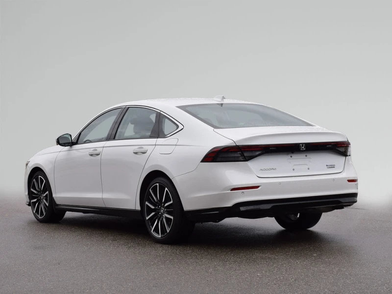 Honda Accord HYBRID * * CARFAX * * АВТО КРЕДИТ * * , снимка 4 - Автомобили и джипове - 52596342