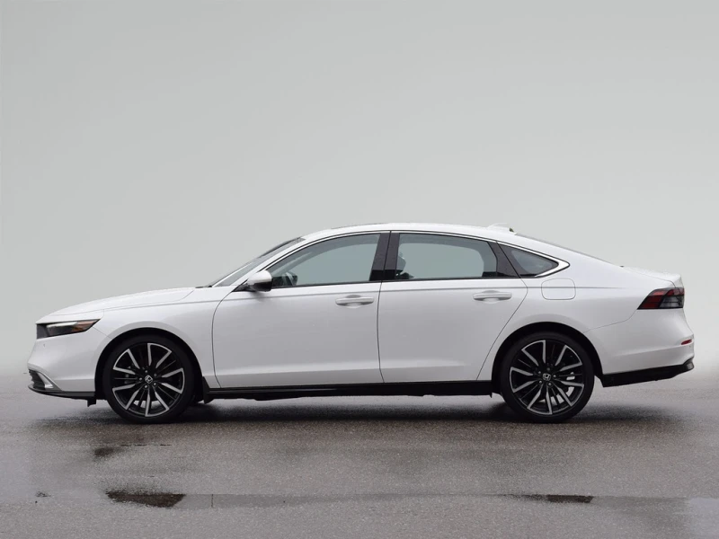 Honda Accord HYBRID * * CARFAX * * АВТО КРЕДИТ * * , снимка 3 - Автомобили и джипове - 52596342