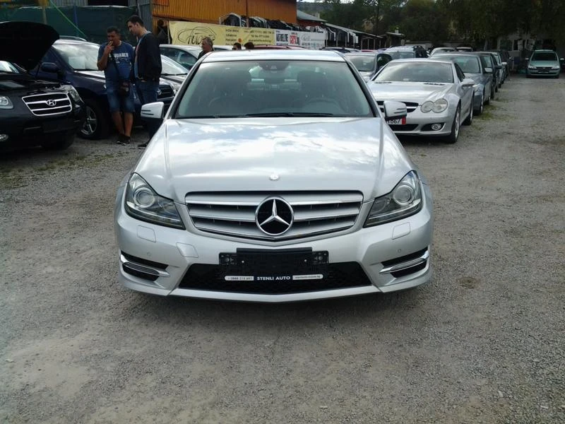 Mercedes-Benz C 300 3.2CDI 4MATIC, снимка 2 - Автомобили и джипове - 27204154