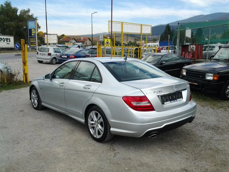 Mercedes-Benz C 300 3.2CDI 4MATIC, снимка 5 - Автомобили и джипове - 27204154