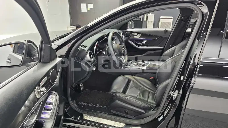 Mercedes-Benz C 220 d 4matic, снимка 6 - Автомобили и джипове - 54401696