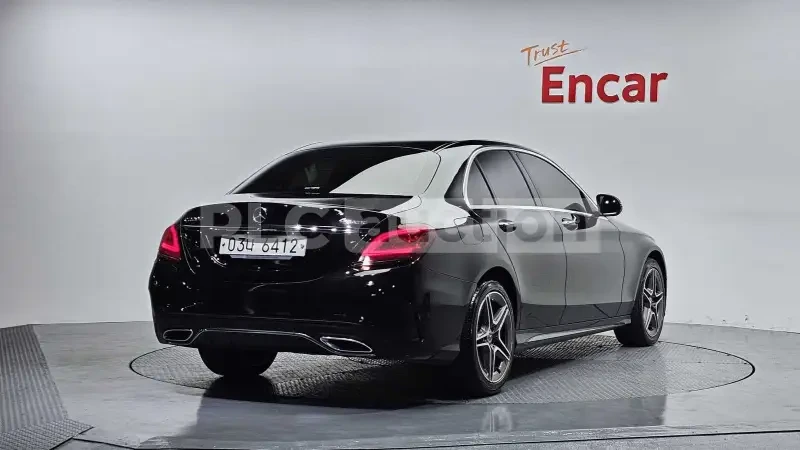 Mercedes-Benz C 220 d 4matic, снимка 3 - Автомобили и джипове - 54401696