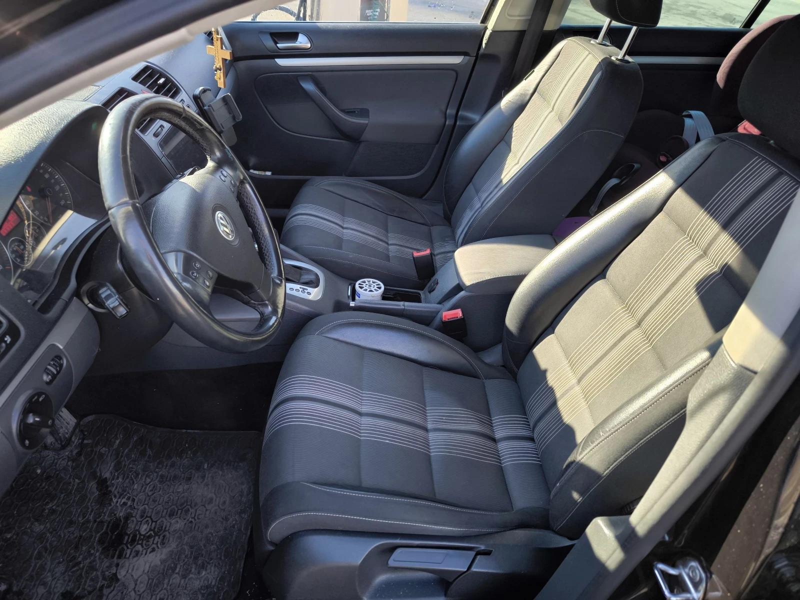 VW Golf Automatic  - изображение 3