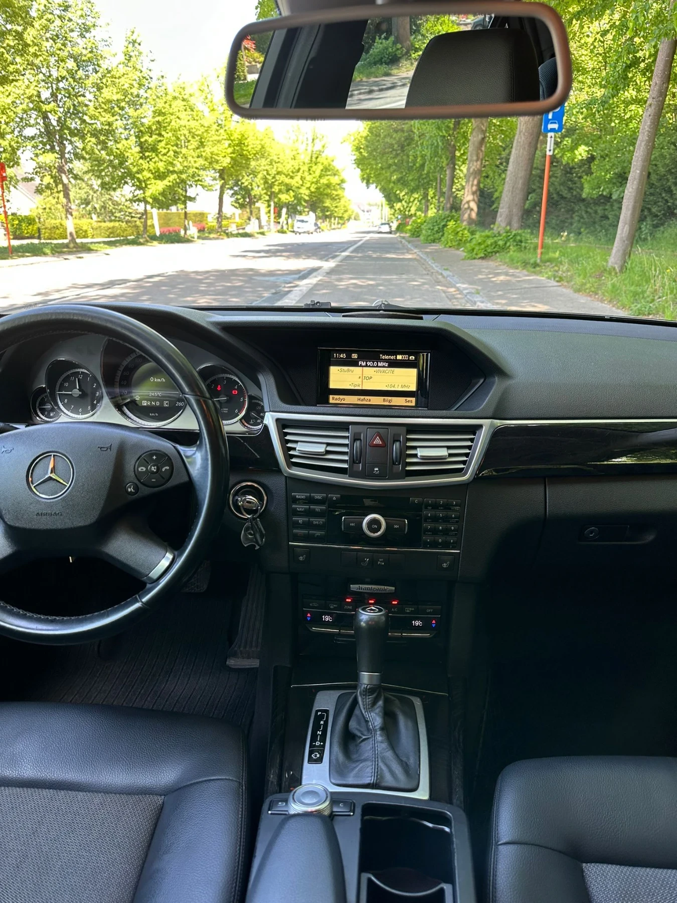Mercedes-Benz E 200 2000 - изображение 7