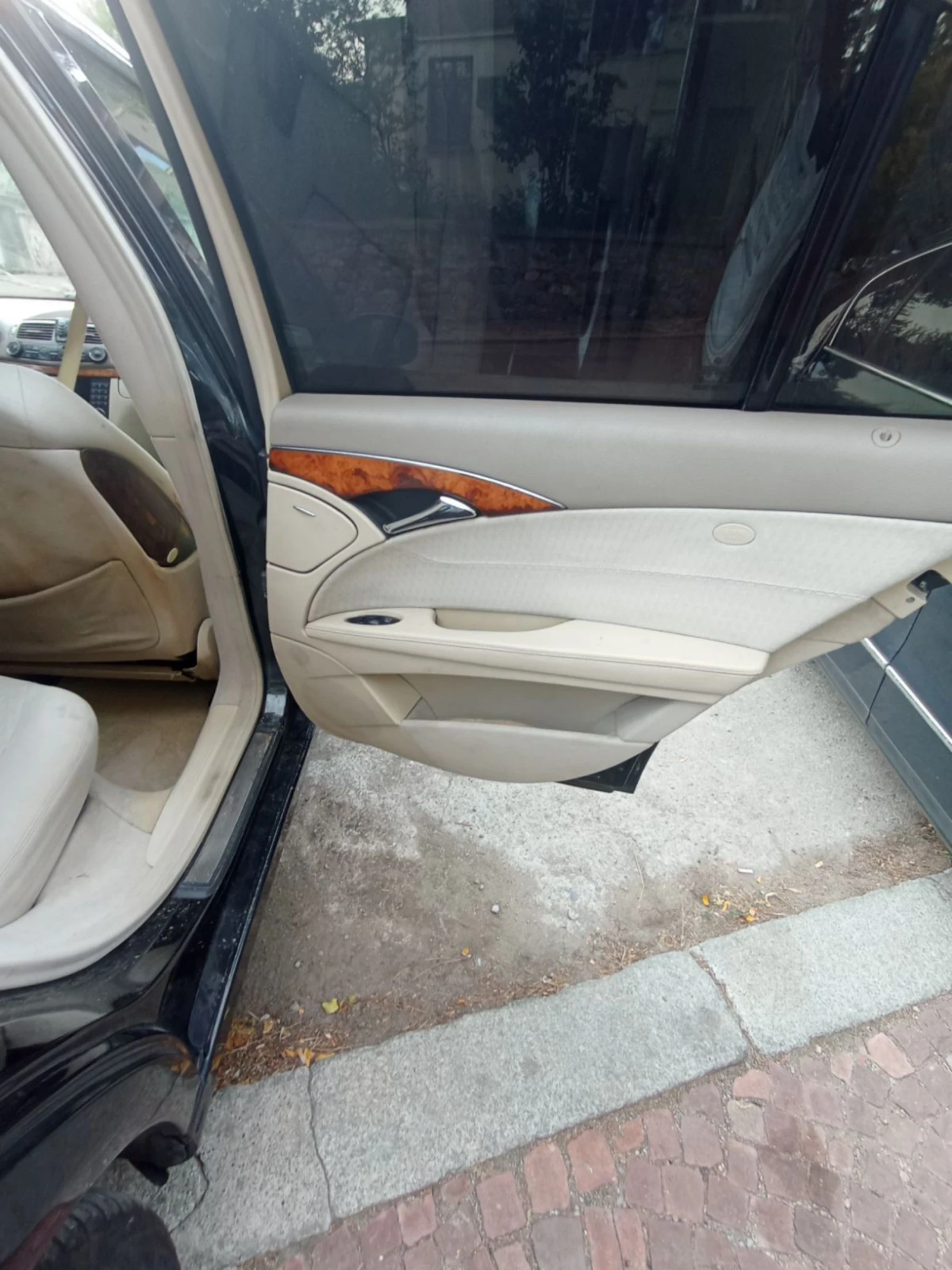 Mercedes-Benz E 270 CDI  | Mobile.bg   15