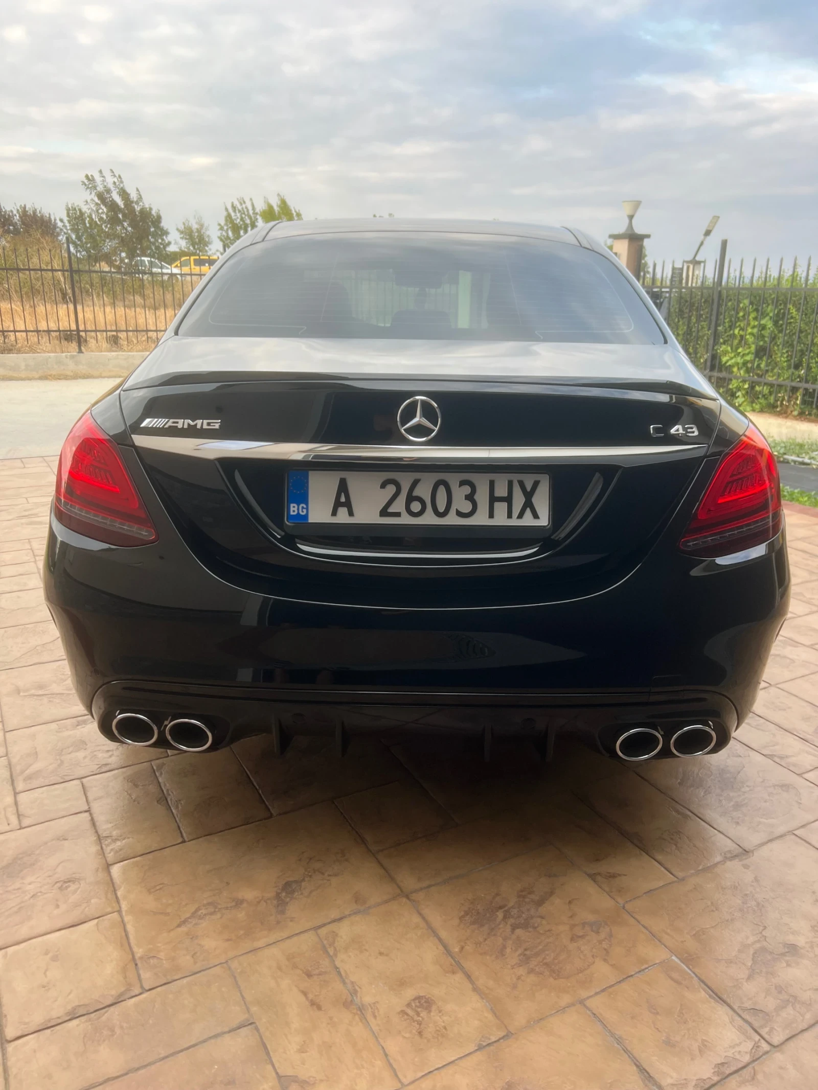 Mercedes-Benz C 43 AMG  - изображение 5