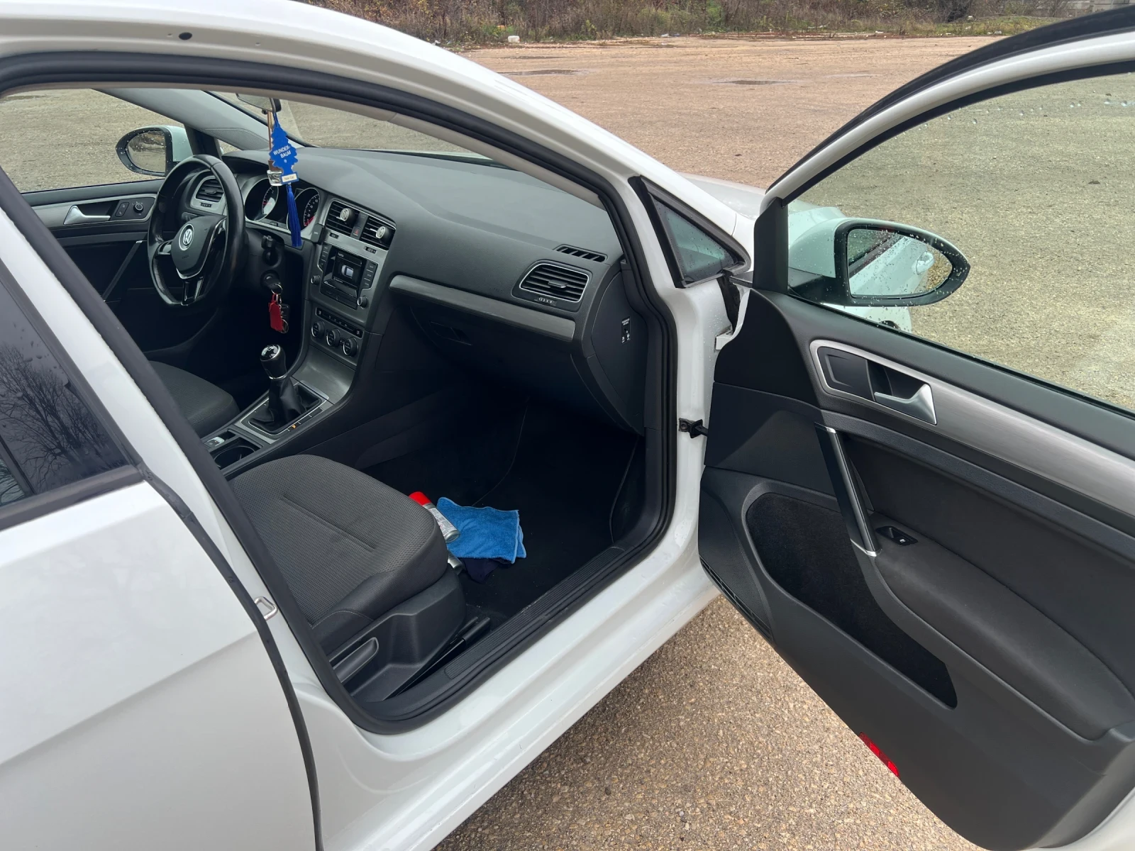 VW Golf  - изображение 9