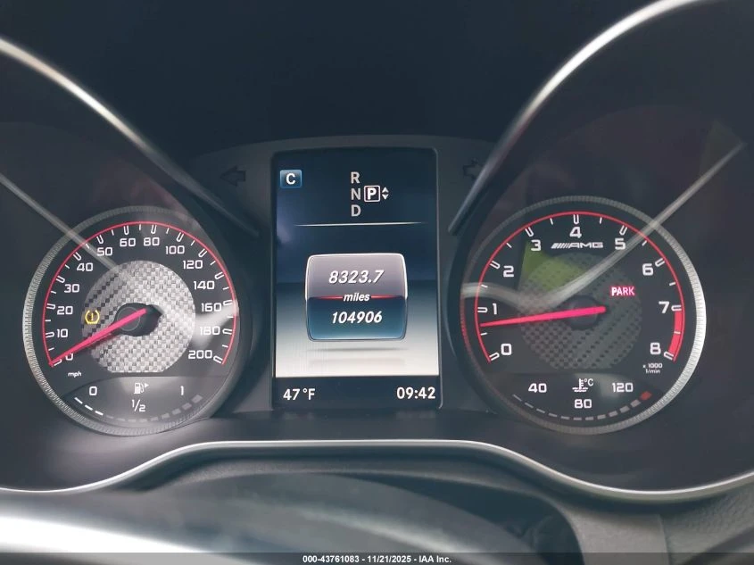 Mercedes-Benz C 63 AMG S* Burmester* подгрев* обдухване* 360 кам.* Видео  - изображение 9