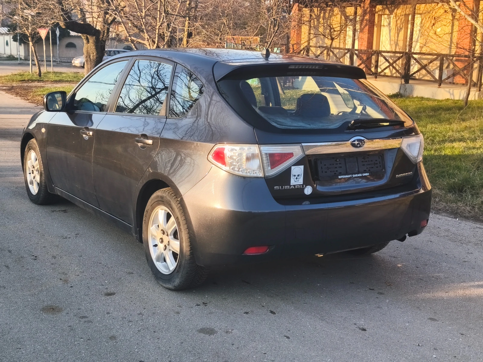 Subaru Impreza 1.5R 4x4 - изображение 4