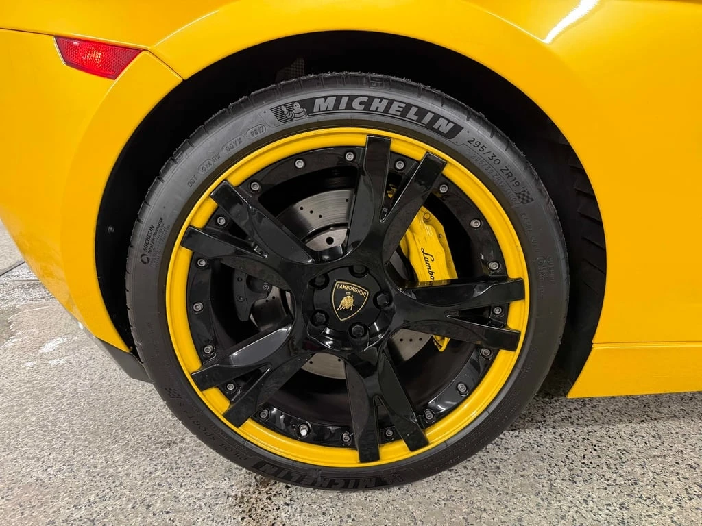 Lamborghini Gallardo * 2dr Conv Spyder * CARFAX * ��� ������������ ���� | Mobile.bg � ����������� 15