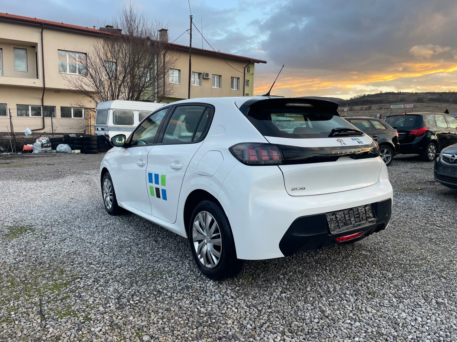 Peugeot 208 1.5HDI | Mobile.bg � ����������� 4