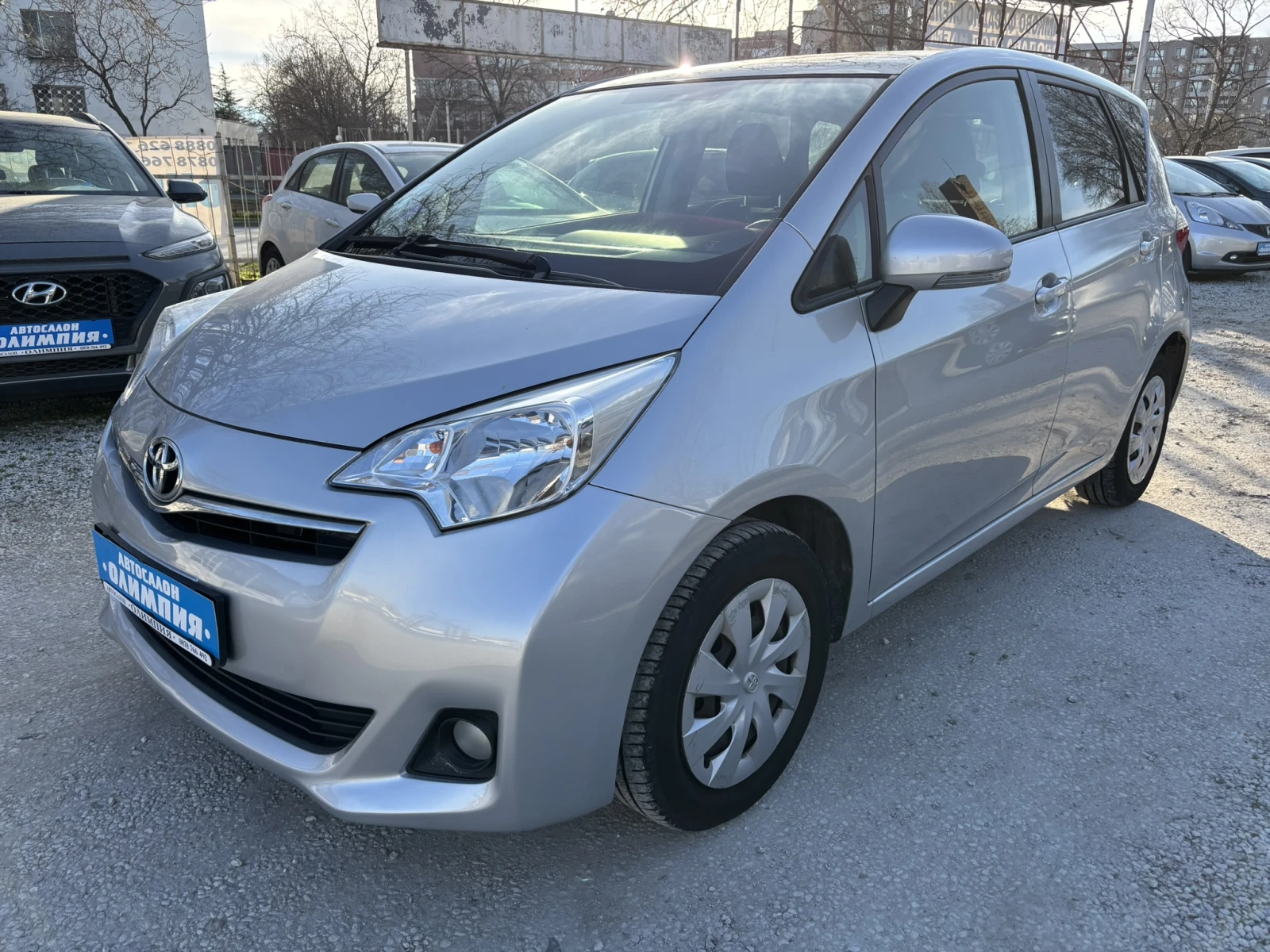 Toyota Verso S 1.3-100 к.с. - изображение 2