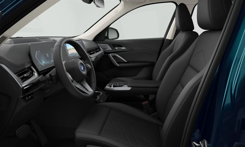 BMW iX1 xDrive30, снимка 5 - Автомобили и джипове - 54123094