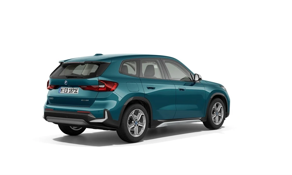 BMW iX1 xDrive30, снимка 2 - Автомобили и джипове - 54123094