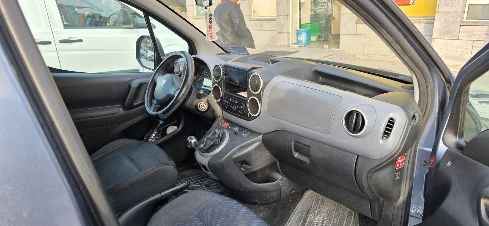 Peugeot Partner 1.6 GAS 6+ 1, снимка 8 - Автомобили и джипове - 54186009