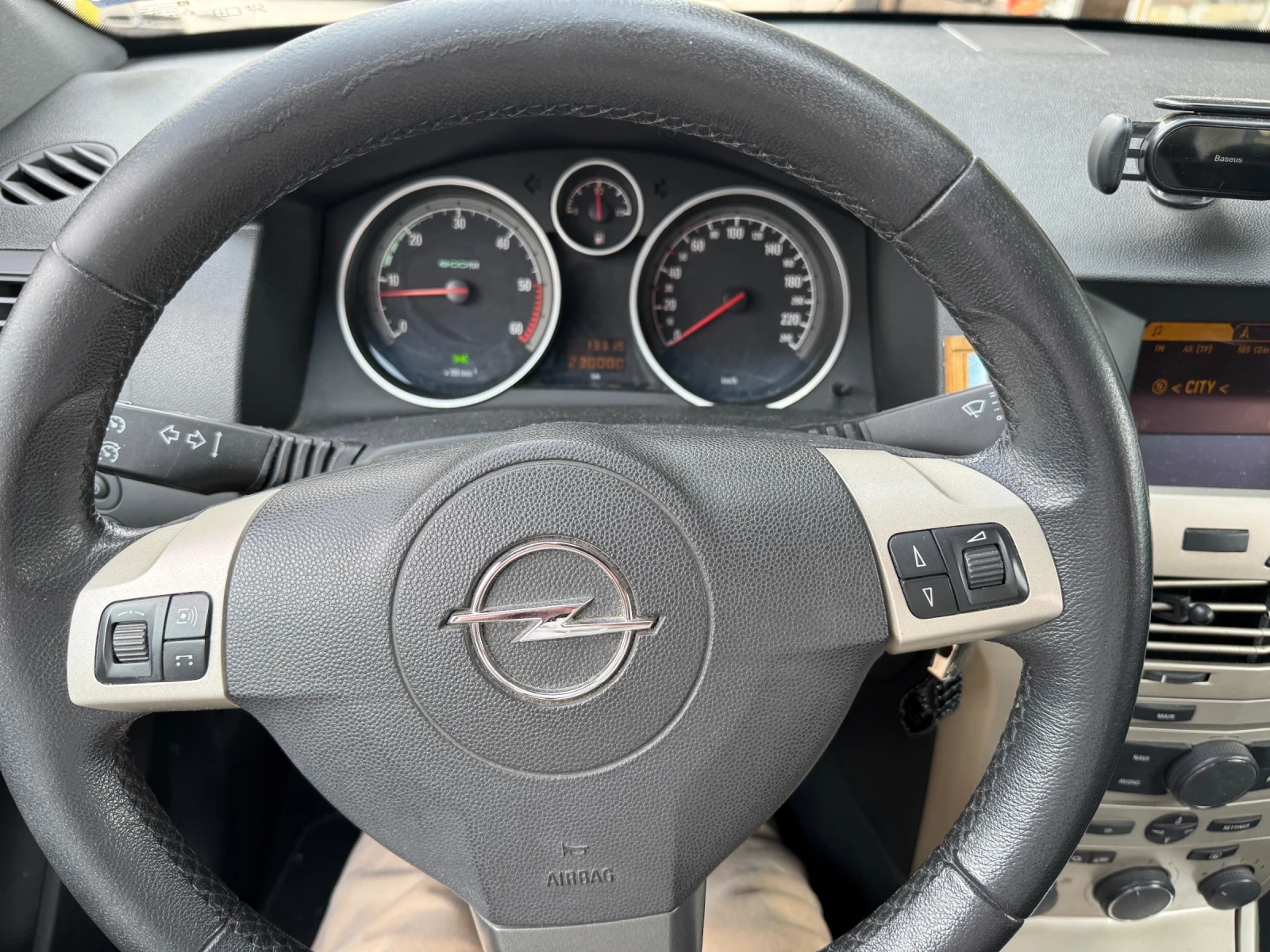 Opel Astra, снимка 5 - Автомобили и джипове - 54254673