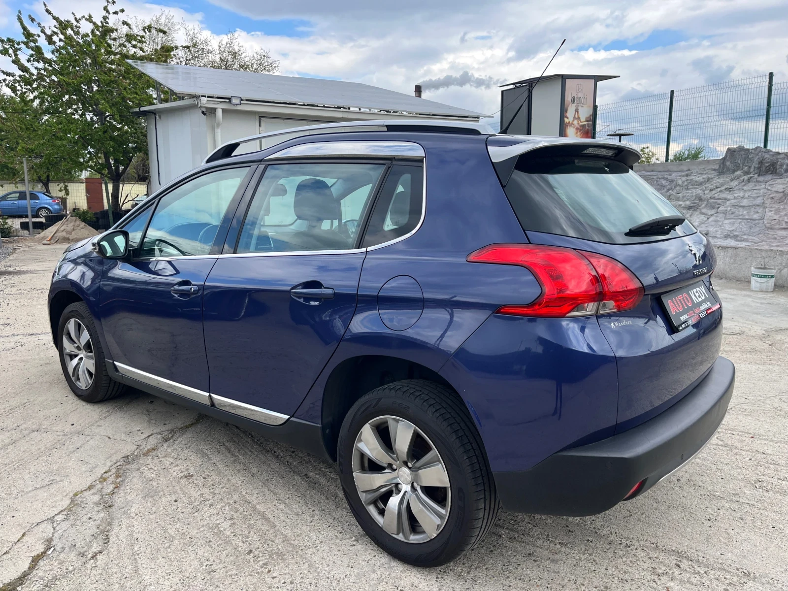 Peugeot 2008 1.6HDI ALLURE, снимка 4 - Автомобили и джипове - 54391943